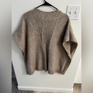 Pancho sweater